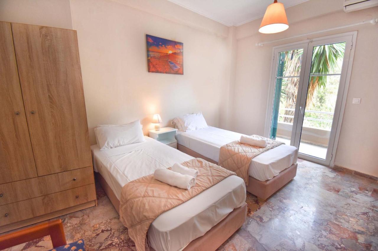 Mike'S Apartments Agios Gordios  Eksteriør billede